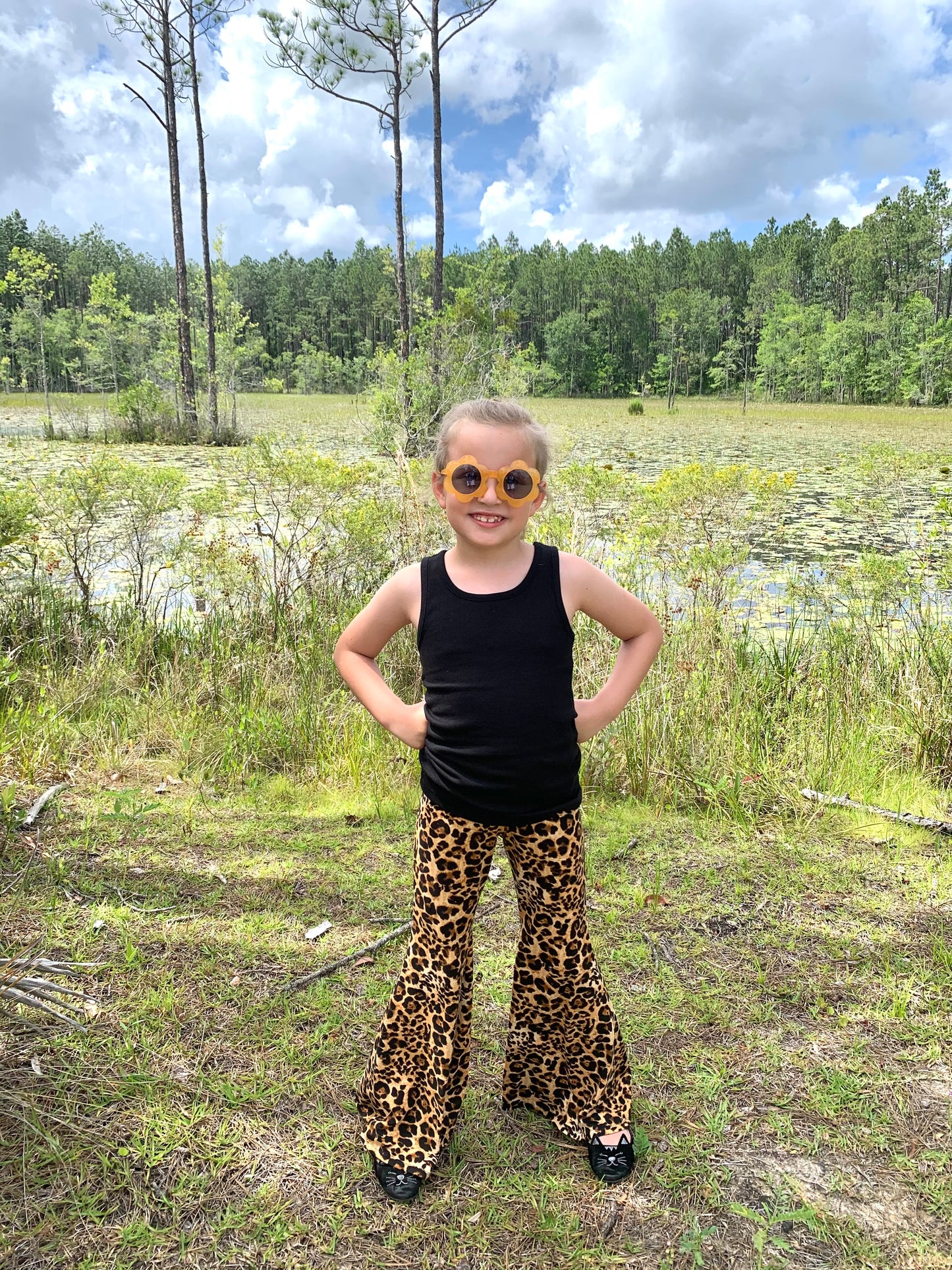 Bellbottom pants in leopard print, hippy pants, vintage pants