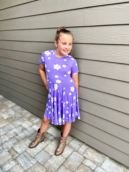 Lily Twirl Dress in Vintage Daisies